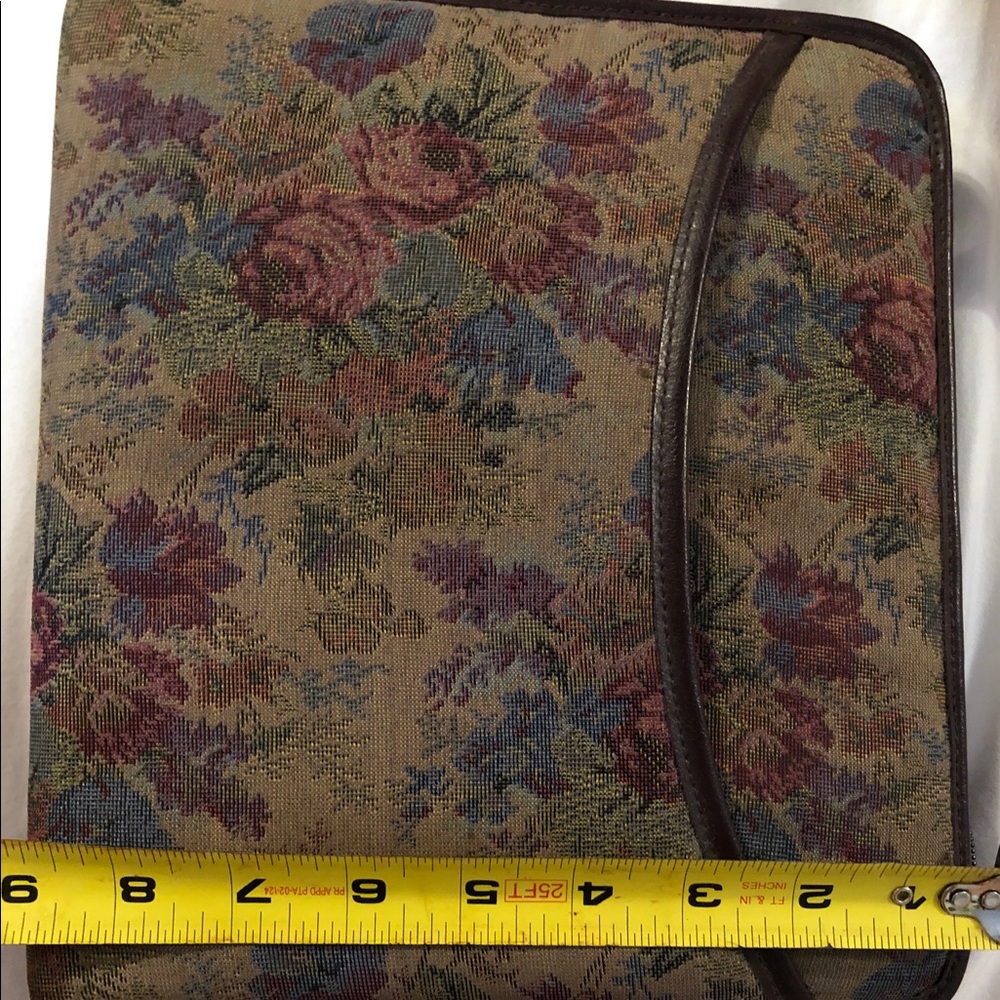 Like new Franklin Covey tapestry planner